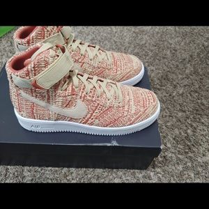 Nike Air Force 1 Ultra Force Team gold